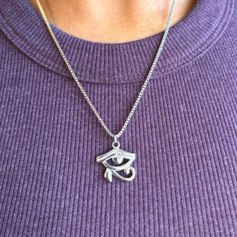 Dainty Eye of Horus Necklace