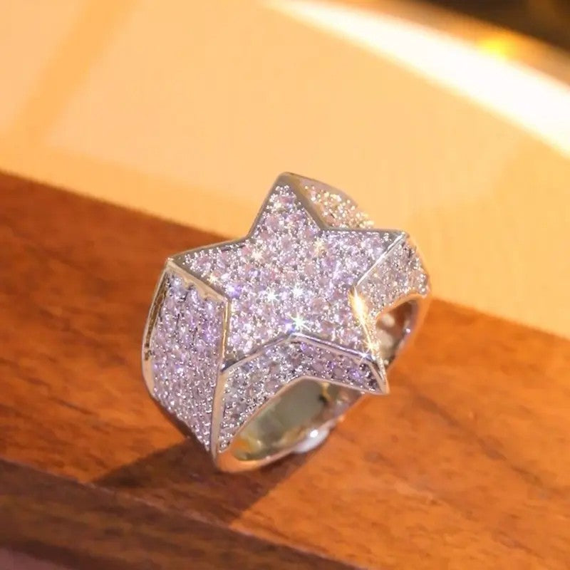 18k Bold Pave Star Statement Ring