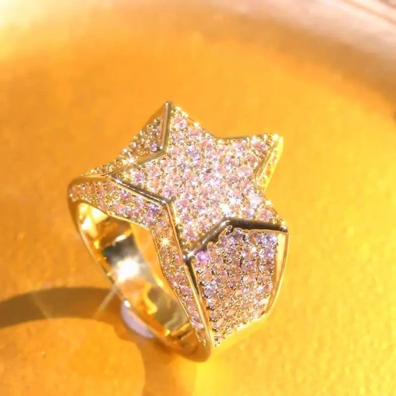 18k Bold Pave Star Statement Ring