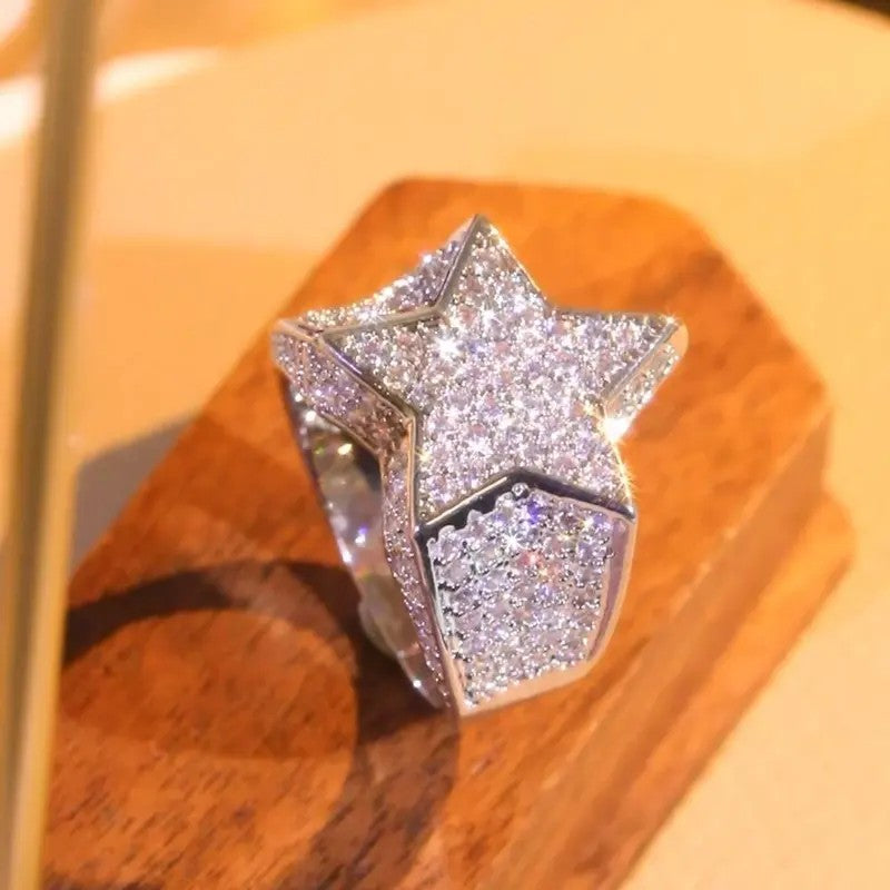 18k Bold Pave Star Statement Ring