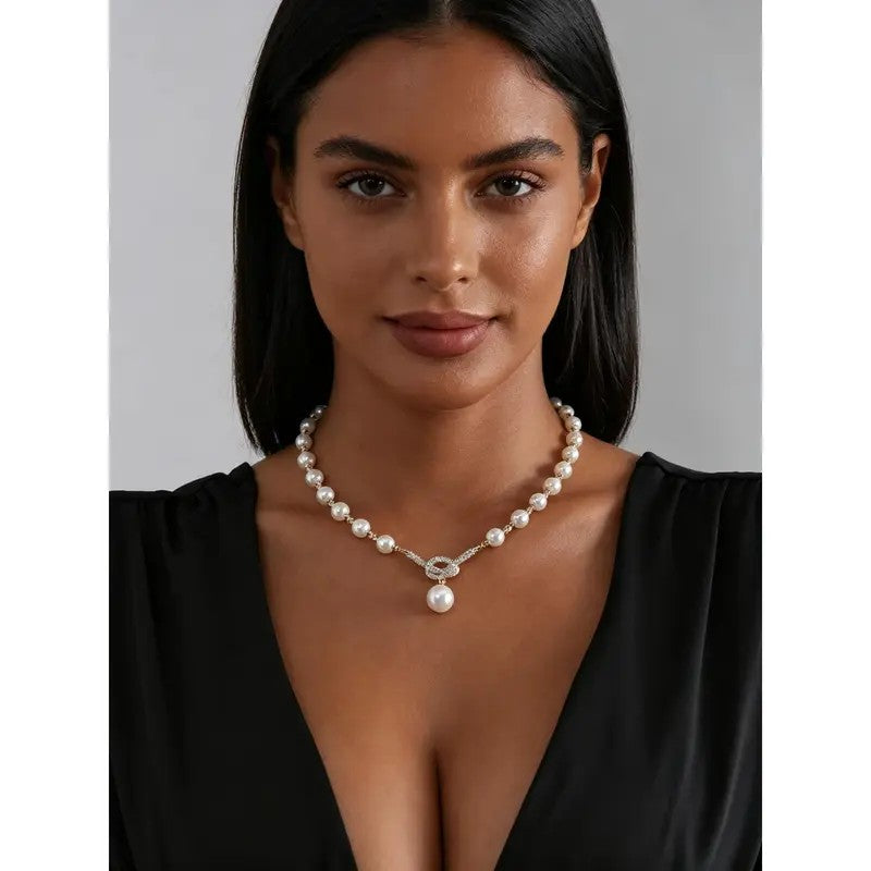 Classy Faux Pearl Bow Y-Necklace
