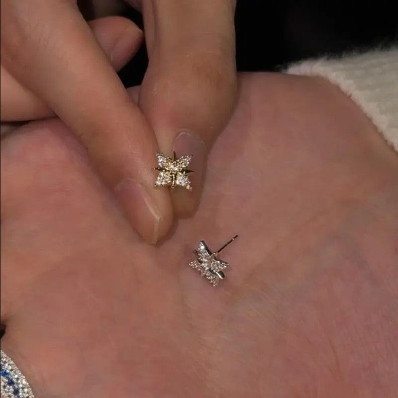 Dainty Star Stud Earrings