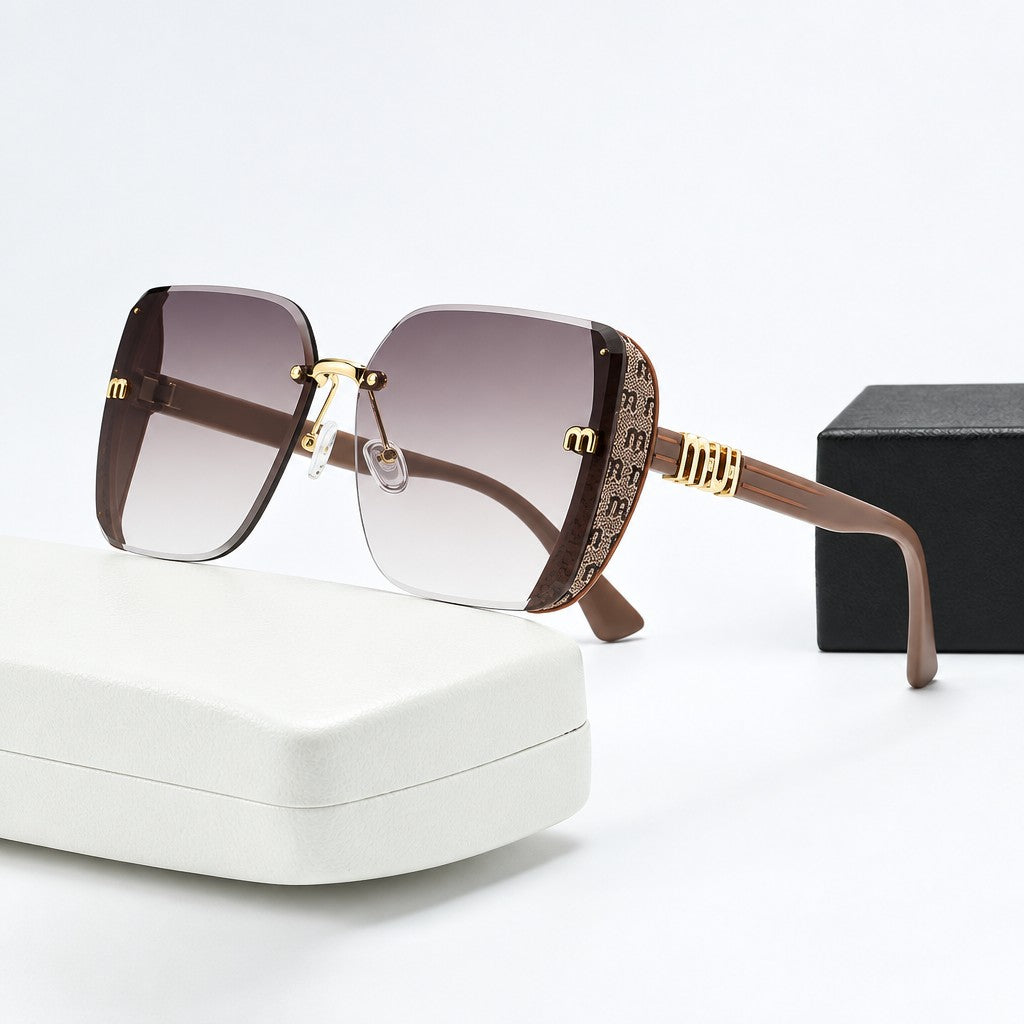 Classy Rhinestone Rim Square Sunglasses