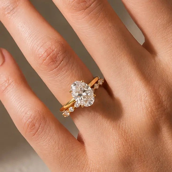 2pc Classy Oval Cut Bridal Ring Set