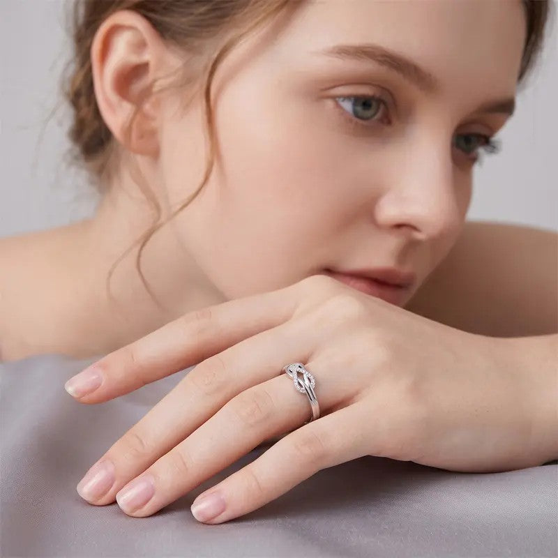 Elegant Infinity Knot CZ Ring