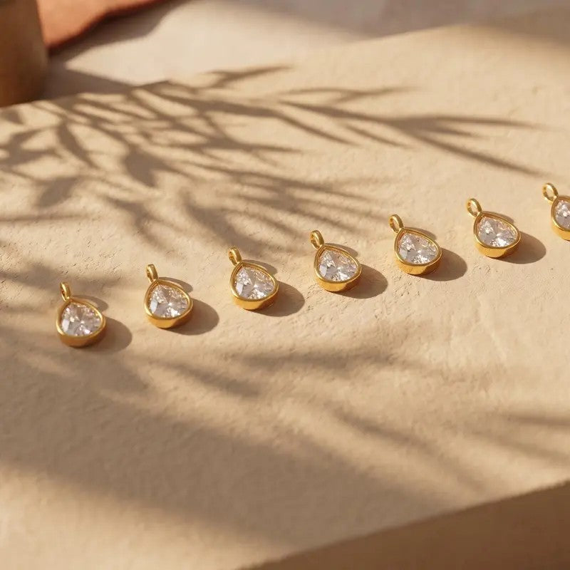 18k Elegant Water Drop Cuff Necklace