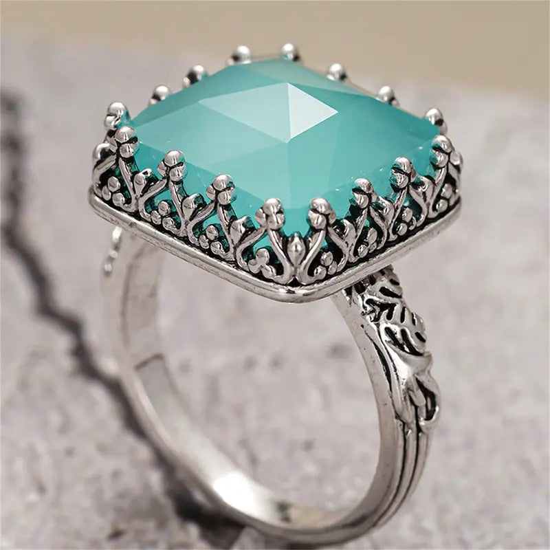 Elegant Vintage Teal Statement Ring