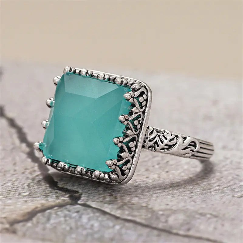 Elegant Vintage Teal Statement Ring