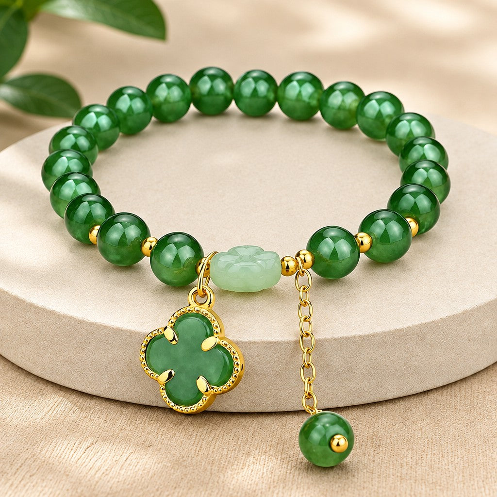 Elegant Green Clover Beaded Bracelet