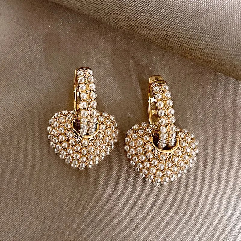 Classy Faux Pearl Heart Huggie Earrings