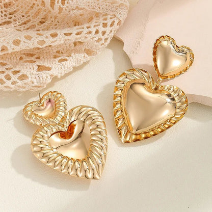 Vintage Inspired Classy Double Heart Earrings - Veinci