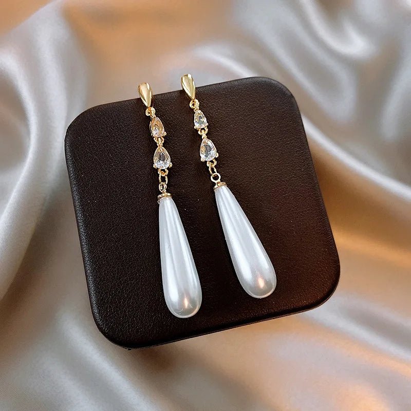 Water Drop Pearl Diamond Earrings - Veinci